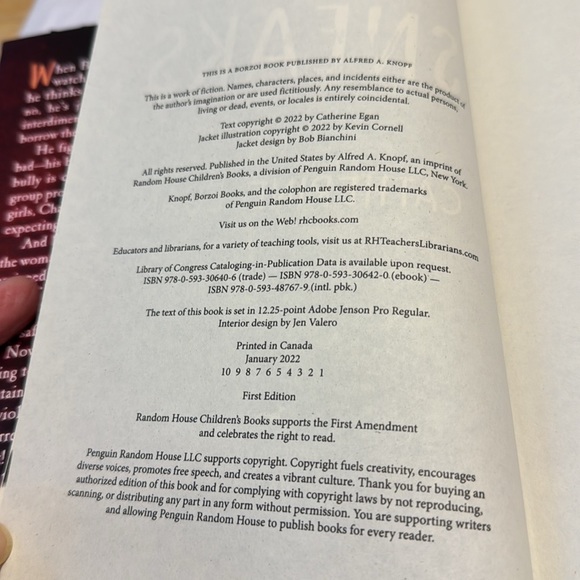 🍀2/10.00🍀 Sneaks hardcover book gift condition, excellent - Picture 7 of 9